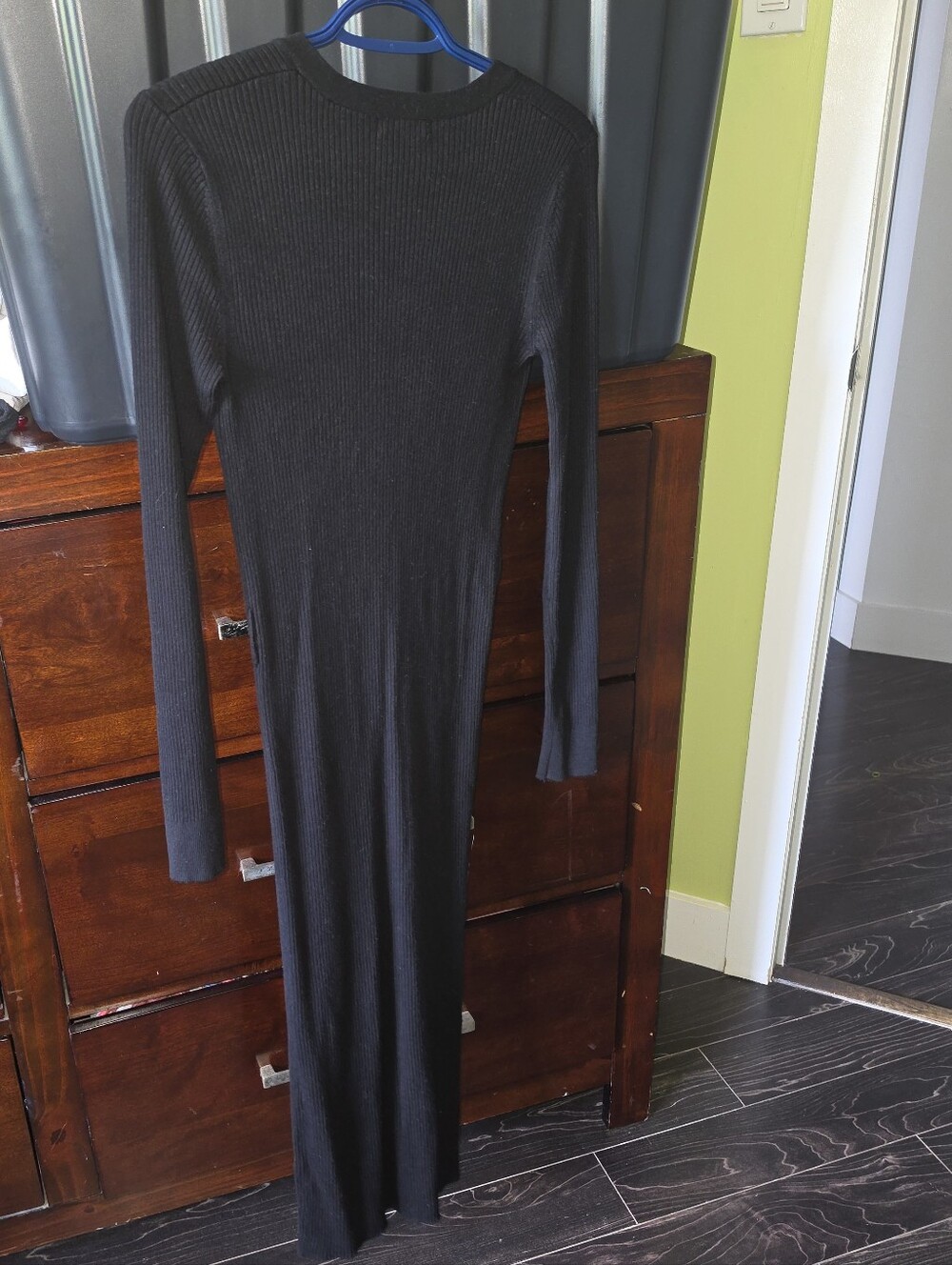 Dynamite Black Ribbed Button-Front Maxi Dress - Picture 3 of 9